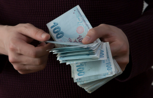 Foto - Hükümete yakın isim emeklilere müjdeyi verip yeni en düşük emekli maaşını açıkladı! Tarih bile verdi