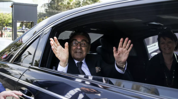 Foto - 'Hükümeti ben kurar ben yıkarım' diyen Aydın Doğan parayı oraya bastı