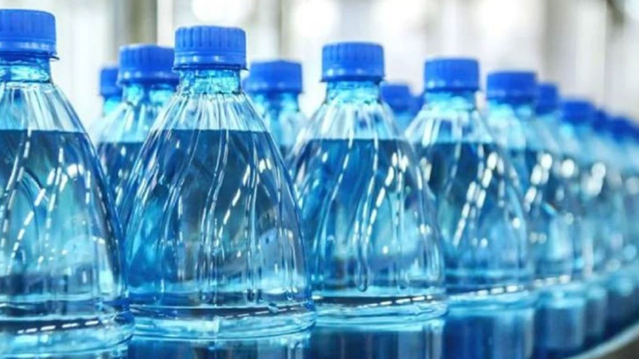 Hükümetle anlaşamadılar: Ünlü su markası satılıyor