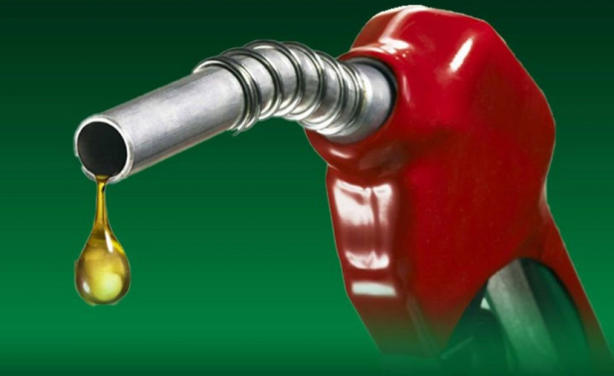 Foto - Hükümetten akaryakıt fiyatlarıyla ilgili flaş karar! Saat 00.01'den sonra istasyonlara gidenler şoku yaşadı