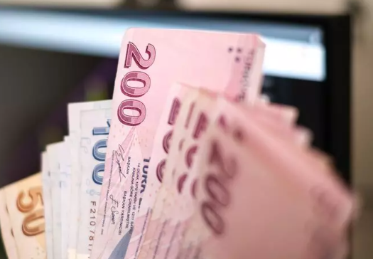 Hükümetten emeklilere 6 bin lirayla ilgili müjde! 'Planlanıyor' diyerek açıklandı