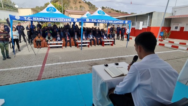 Foto - Hükümlülerden alkışlanacak hareket! Kendi camilerini yapıp ilk cuma namazını kıldılar