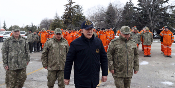 Hulusi Akar acı haberi duyurdu: Şehit askerlerimiz var