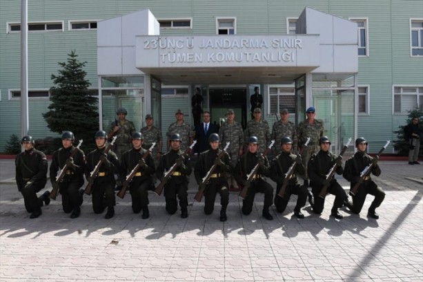 Foto - Hulusi Akar, o bölgeleri denetledi