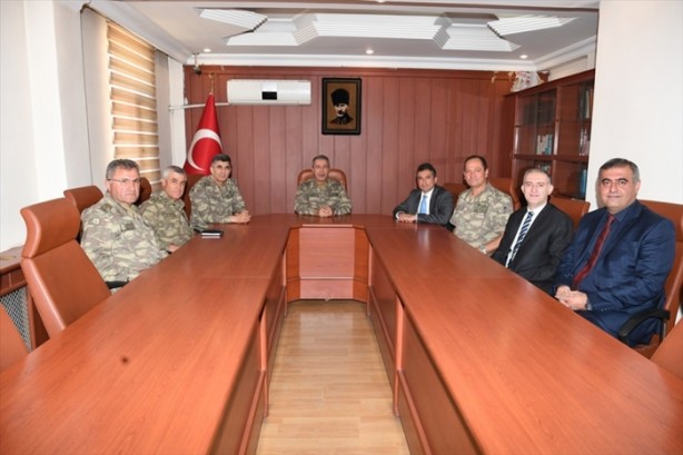 Foto - Hulusi Akar, o bölgeleri denetledi