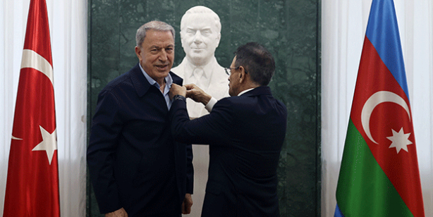 Hulusi Akar’a Azerbaycan’dan madalya