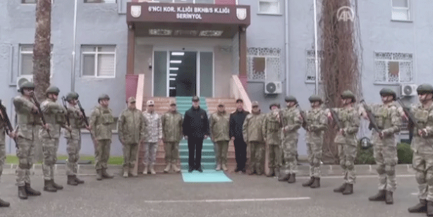 Foto - Hulusi Akar’dan yeni talimatlar! Komuta kademesi Suriye sınırında