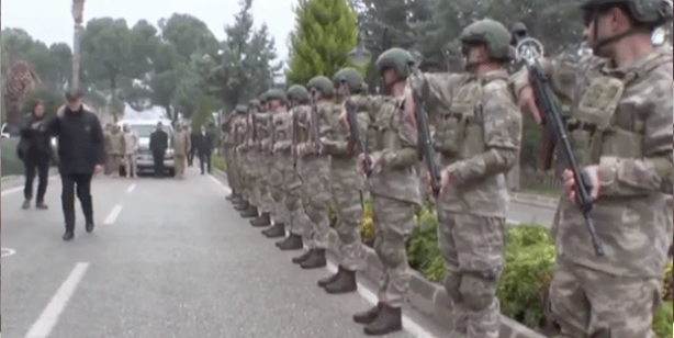 Foto - Hulusi Akar’dan yeni talimatlar! Komuta kademesi Suriye sınırında