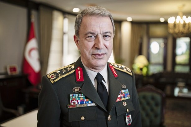 Foto - Hulusi Akar'ı hiç böyle görmediniz