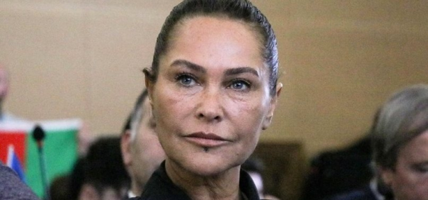 Foto - Hülya Avşar’la ilgili bomba iddia! Oradan belediye başkan adayı mı oluyor? 