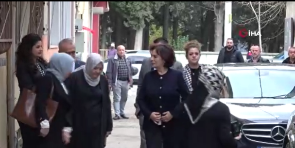 Hülya Koçyiğit gönülleri fethetti! Vatan hainleri kuduracak