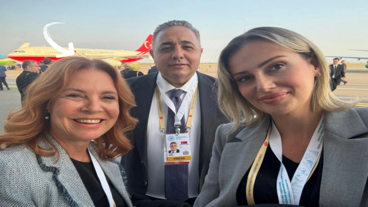 Foto - Hülya Koçyiğit’in kızının Erdoğan’ın uçağında ne işi var? Gerçek bambaşka çıktı