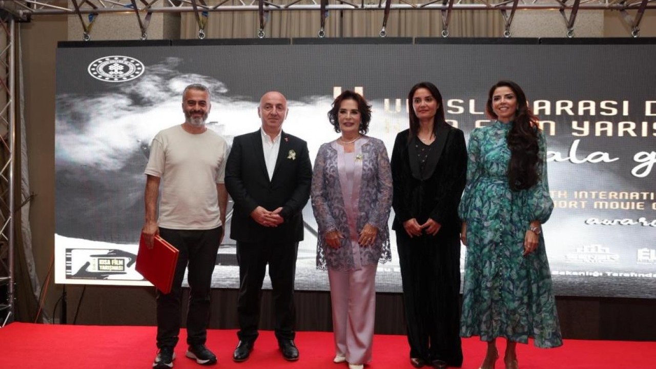 Foto - Hülya Koçyiğit'ten dikkat çeken sözler: Korkutucu, üzücü