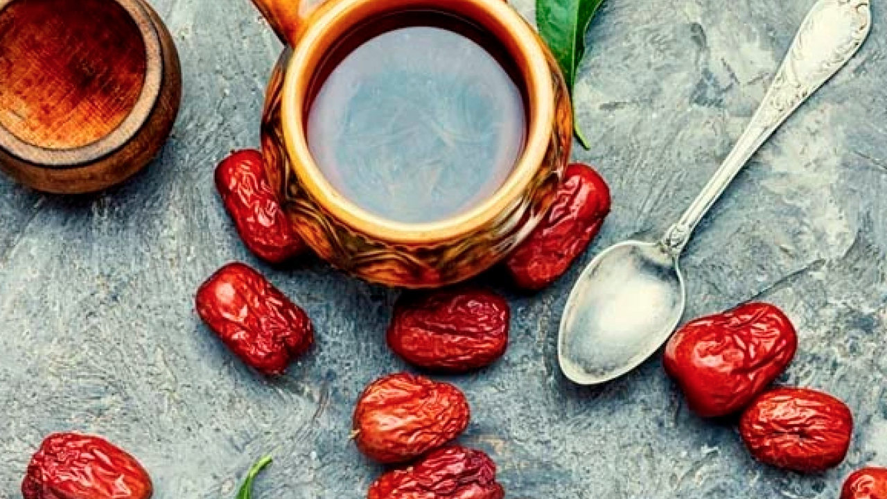 Foto - Japonların ölümsüzlük meyvesi doktor hünnap tezgahta! Kilosu 125 TL... İşte faydaları!