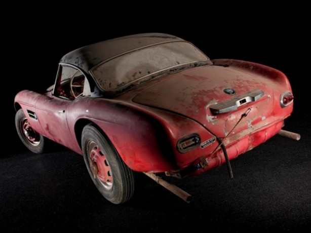 Foto - Hurda 507'yi yenilediler!