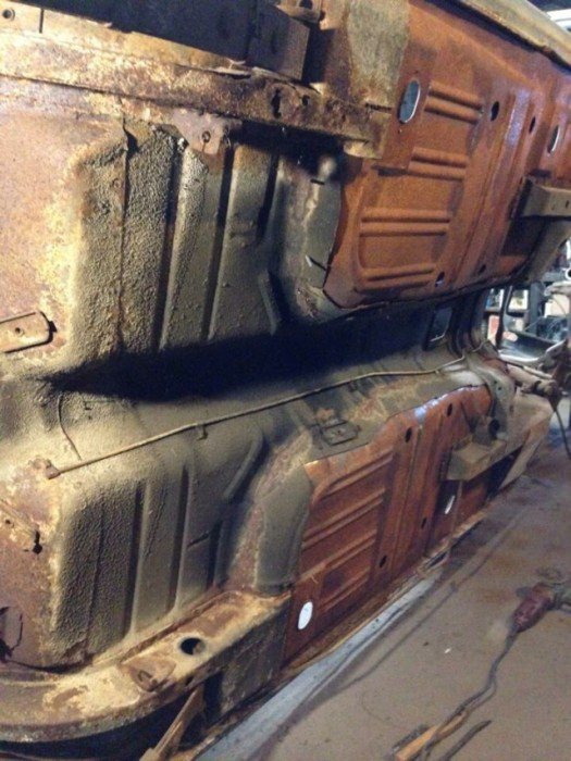 Foto - Hurda arabayı öyle bir değiştirdiler ki...