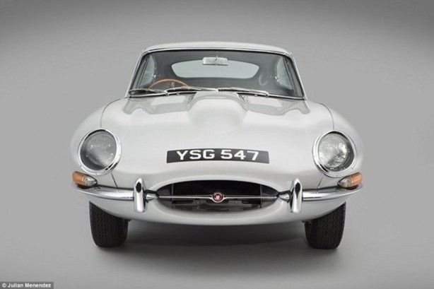 Foto - Hurda araç Jaguar'a dönüştü!