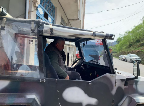 Foto - Hurda demirleri topladı! İhtiyacını karşılayacak bir araba yaptı