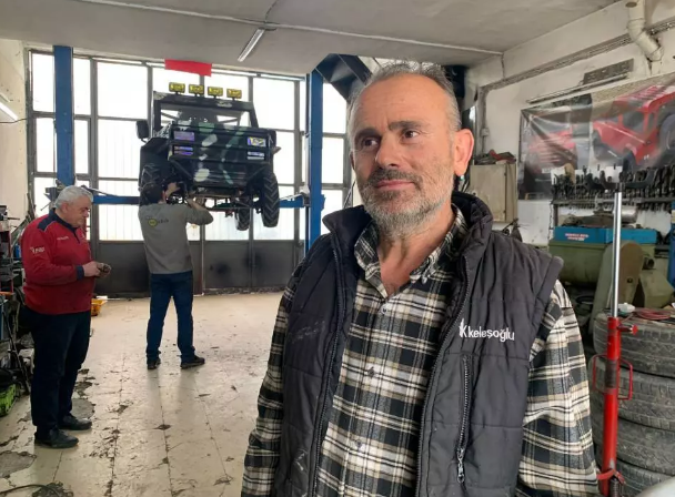 Foto - Hurda demirleri topladı! İhtiyacını karşılayacak bir araba yaptı