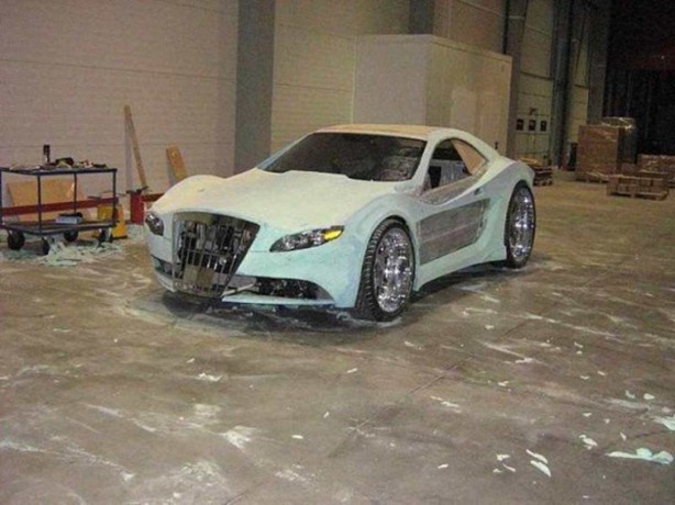 Foto - Hurda Mercedes'ten lüks otomobil yaptı