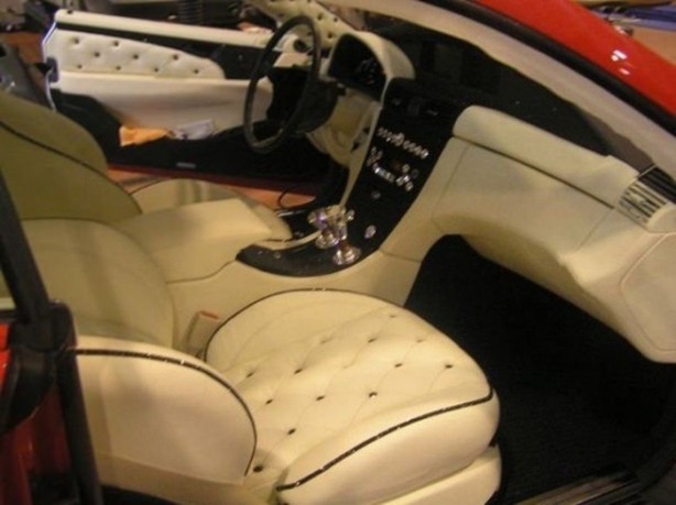 Foto - Hurda Mercedes'ten lüks otomobil yaptı