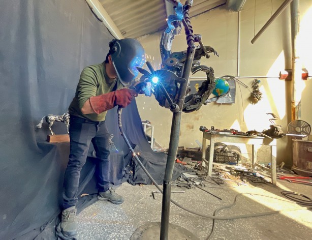 Foto - Hurda metallerden yaptığı heykellerle Başkent Kültür Yolu Festivali'ne renk katacak