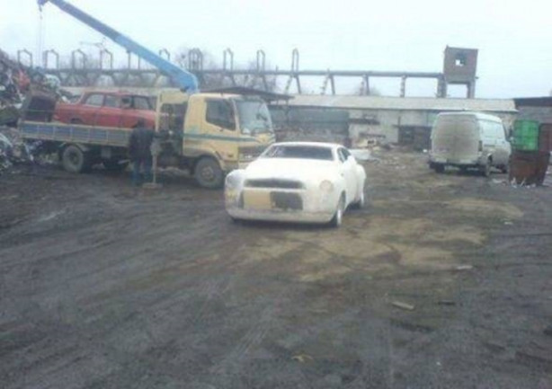 Foto - Hurda otomobili bambaşka bir modele dönüştürdüler