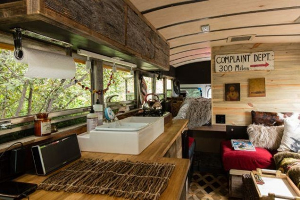 Foto - Hurda servisi karavana dönüştürdü!