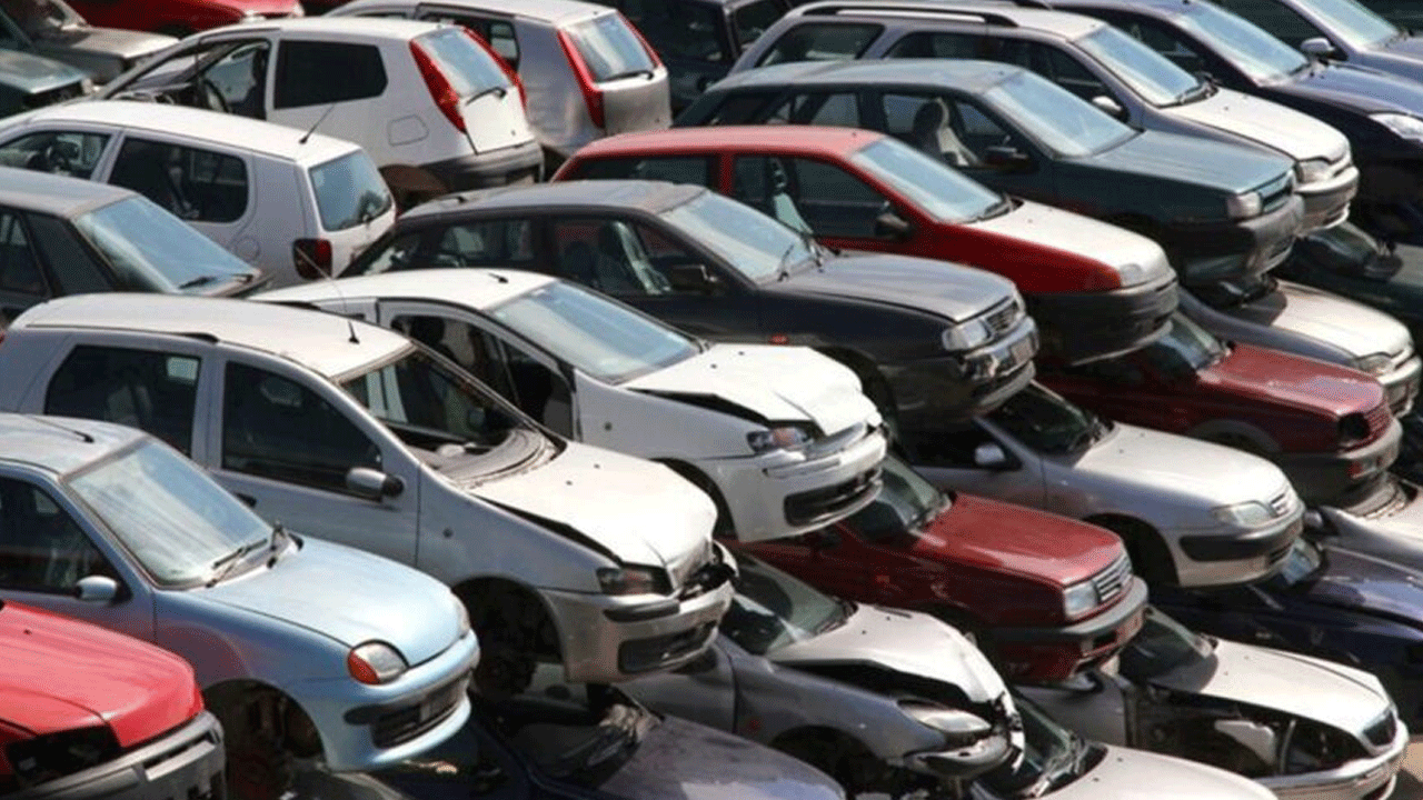 Foto - Hurda teşviki düzenlemesi fiyatları uçurdu! Peki hangi araçlar hurda teşviki yasası kapsamına giriyor?