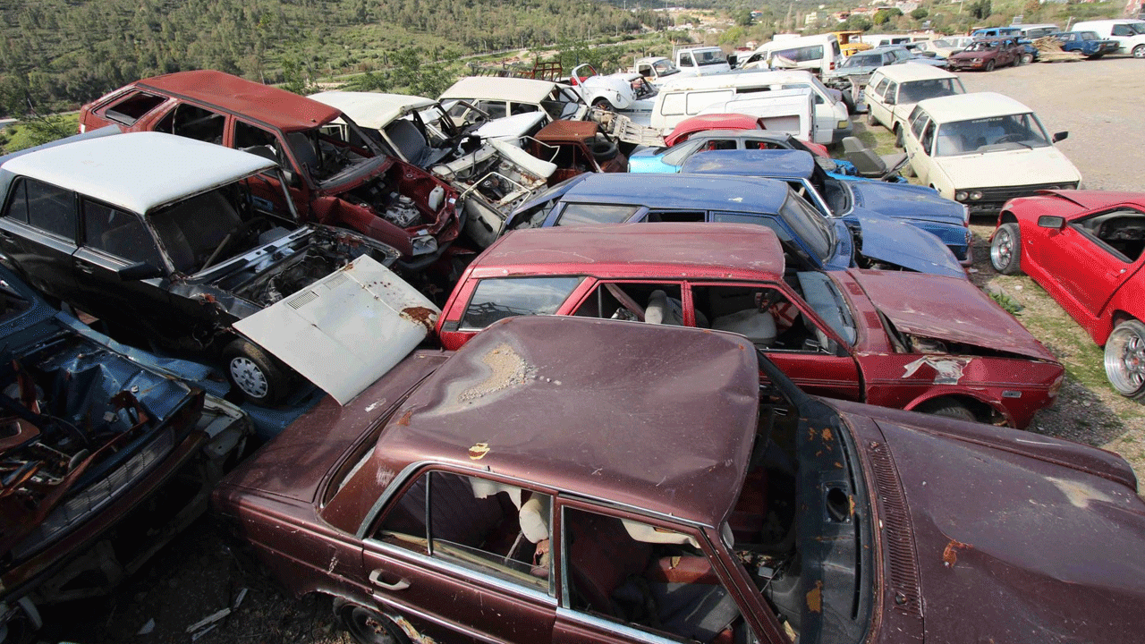 Foto - Hurda teşviki düzenlemesi fiyatları uçurdu! Peki hangi araçlar hurda teşviki yasası kapsamına giriyor?