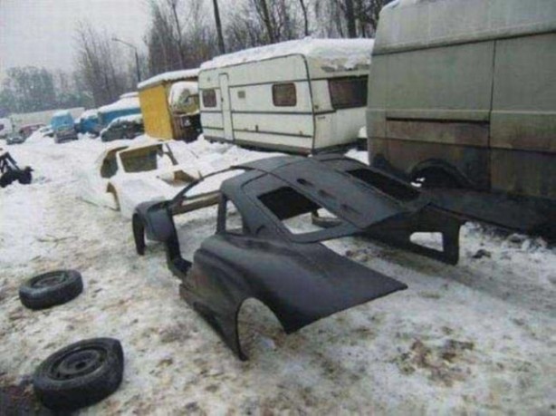 Foto - Hurdalık demirleri lüks arabaya dönüştürdü!