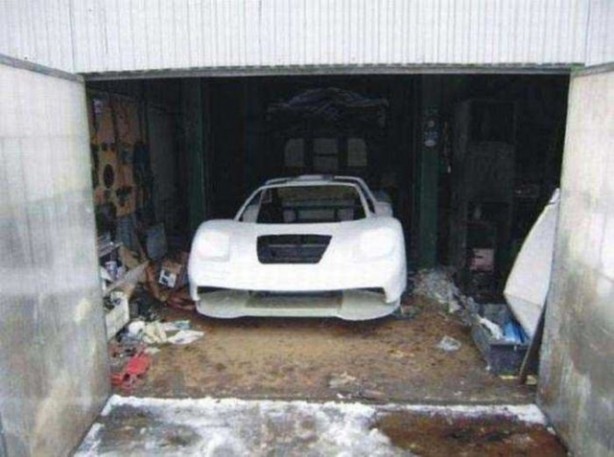 Foto - Hurdalık demirleri lüks arabaya dönüştürdü!