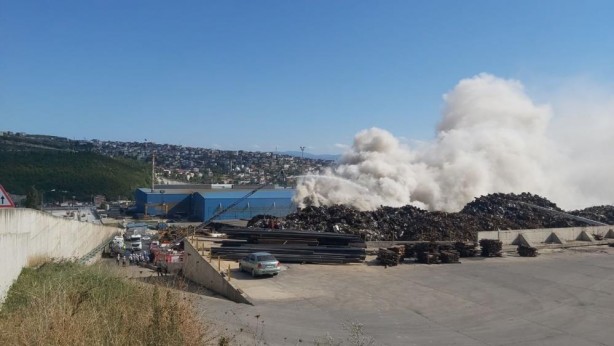 Foto - Hurdalıkta korkunç yangın!