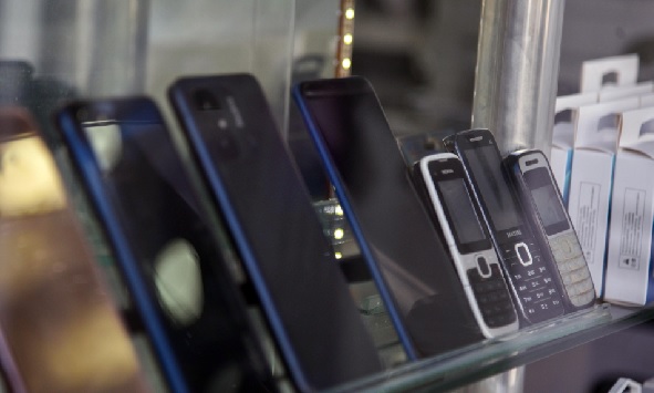 Foto - Hurdası bile artık para ediyor! Telefonlarda ezberleri bozan takas