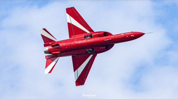 Hürjet'e hiç beklenmedik rakip! Bir anda ortaya çıktılar