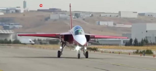 Foto - "HÜRJET'ten binlerce satarız" çıkışı sonrası paniğe kapıldılar! O ülke HÜRJET'in rakibini üsse indirdi