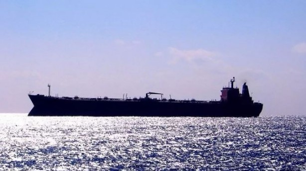 Husiler, ABD'ye ait bir gemiye saldırdı