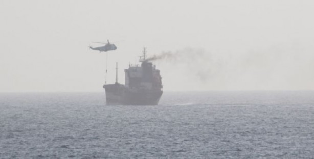 Husiler seyir füzesiyle bir gemi daha vurdu