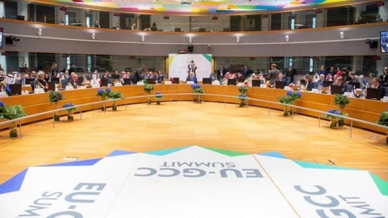 Foto - Husiler, Suudi Arabistan’a saldırdı! Dev zirve ertelendi
