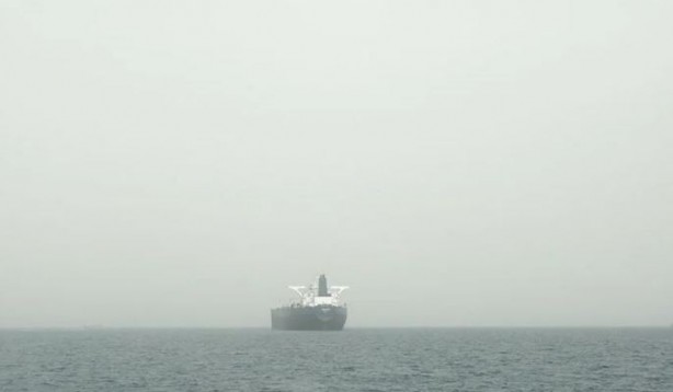 Foto - Husiler, Yemen açıklarında petrol gemisini vurdu
