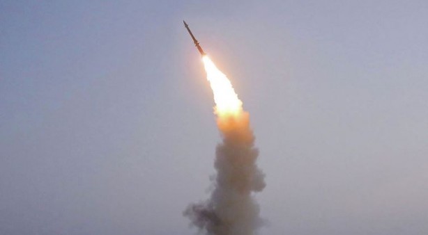 Foto - Husilerden ABD ve İngiltere'ye füzeli cevap