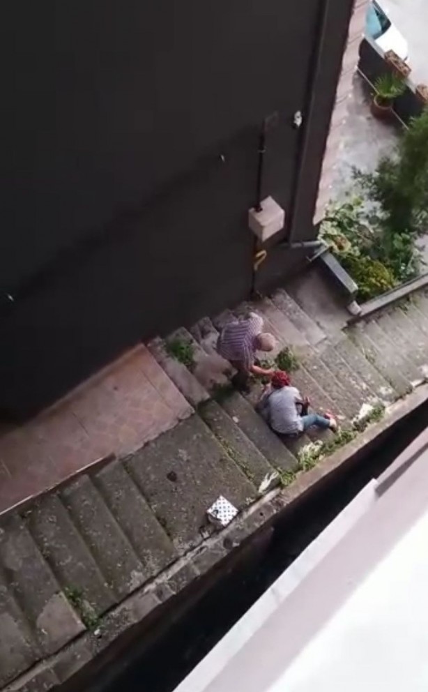 Husumetli olduğu yengesine merdivende pusu kurup kurşun yağdırdı!