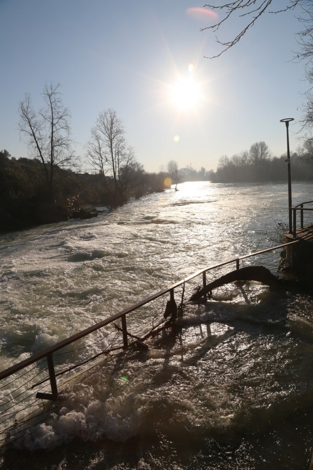 Foto - Huzurun adresi: Manavgat Şelalesi