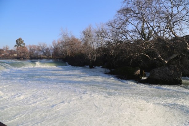 Foto - Huzurun adresi: Manavgat Şelalesi