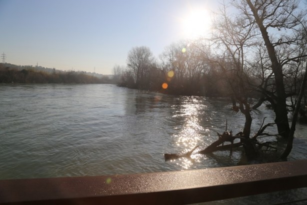 Foto - Huzurun adresi: Manavgat Şelalesi