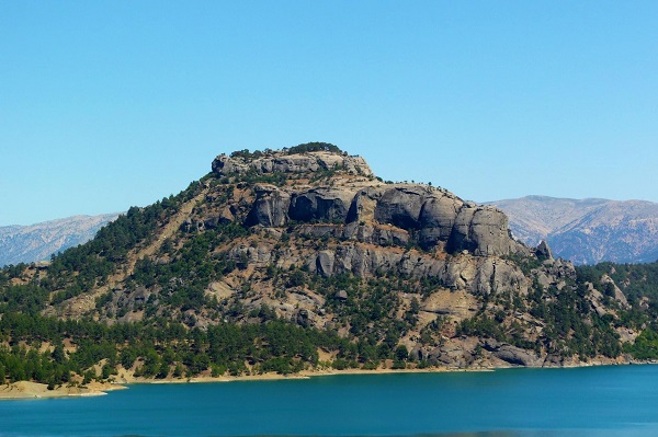Foto - Huzurun adresi: Menzelet Barajı
