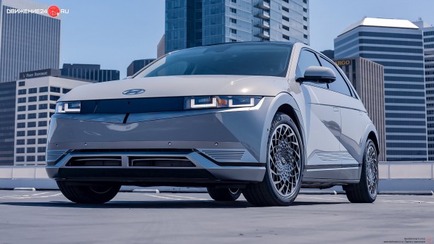 Foto - Hyundai'nin o modelinin fiyatı 500 bin lira birden düştü! Duyan şok oldu! Herkes ne olduğunu anlamaya çalışıyor