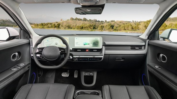 Hyundai'nin o modelinin fiyatı 500 bin lira birden düştü! Duyan şok oldu! Herkes ne olduğunu anlamaya çalışıyor