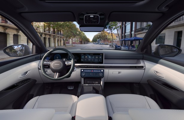 Foto - Hyundai’nin popüler SUV modeli Yeni TUCSON satışa sunuldu! Segmentinde rekabeti artıracak olan otomobilin fiyatı ve özellikleri neler? Adeta yakıt cimrisi!