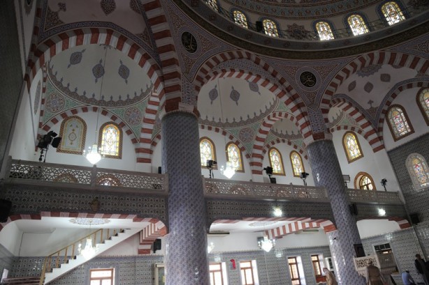 Foto - Hz. İbrahim burada doğdu: Mevlid-İ Halil (Dergâh) Camii